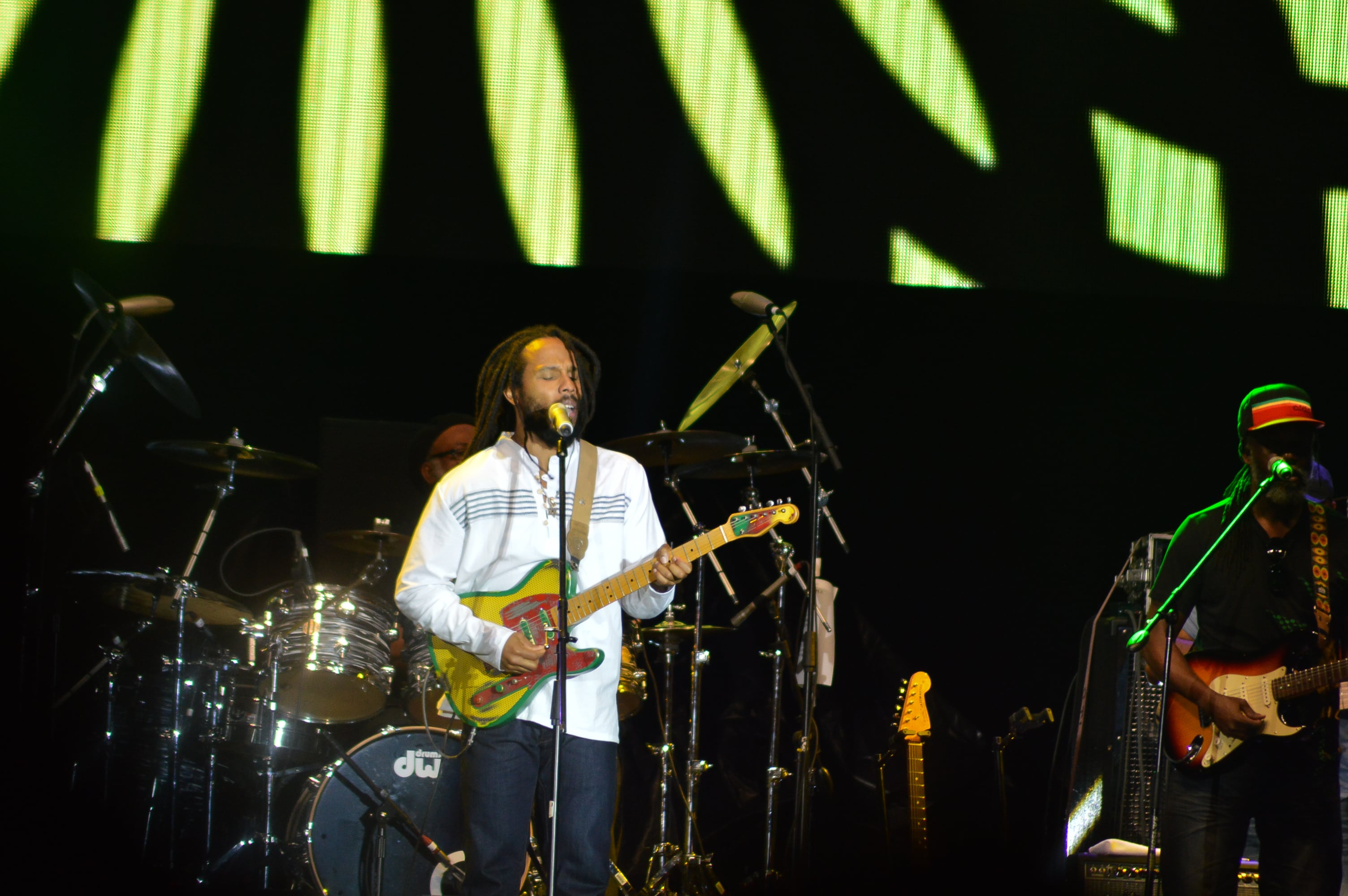 CUMBRE TAJÍN DÍA 1: FLAMENCO, POP, REGGAE Y SORPRESAS