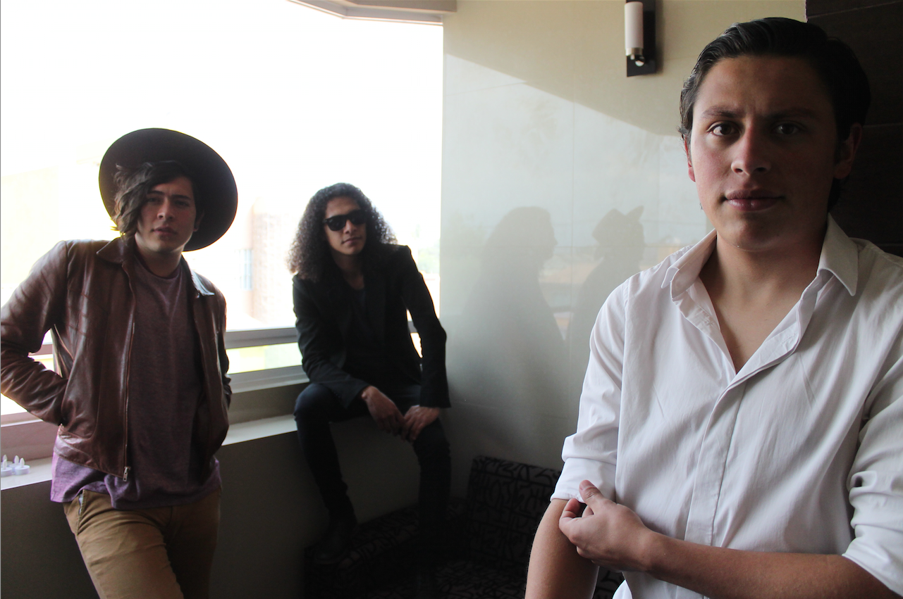 A Los Discorde les vale si suenan a rock o a pop