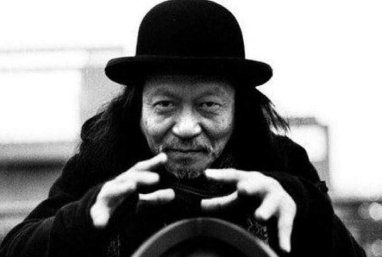 Damo suzuki. Дамо Судзуки. Дамо Митчелл. Damo Suzuki Dunkelziffer. Дамо Судзуки в молодости.