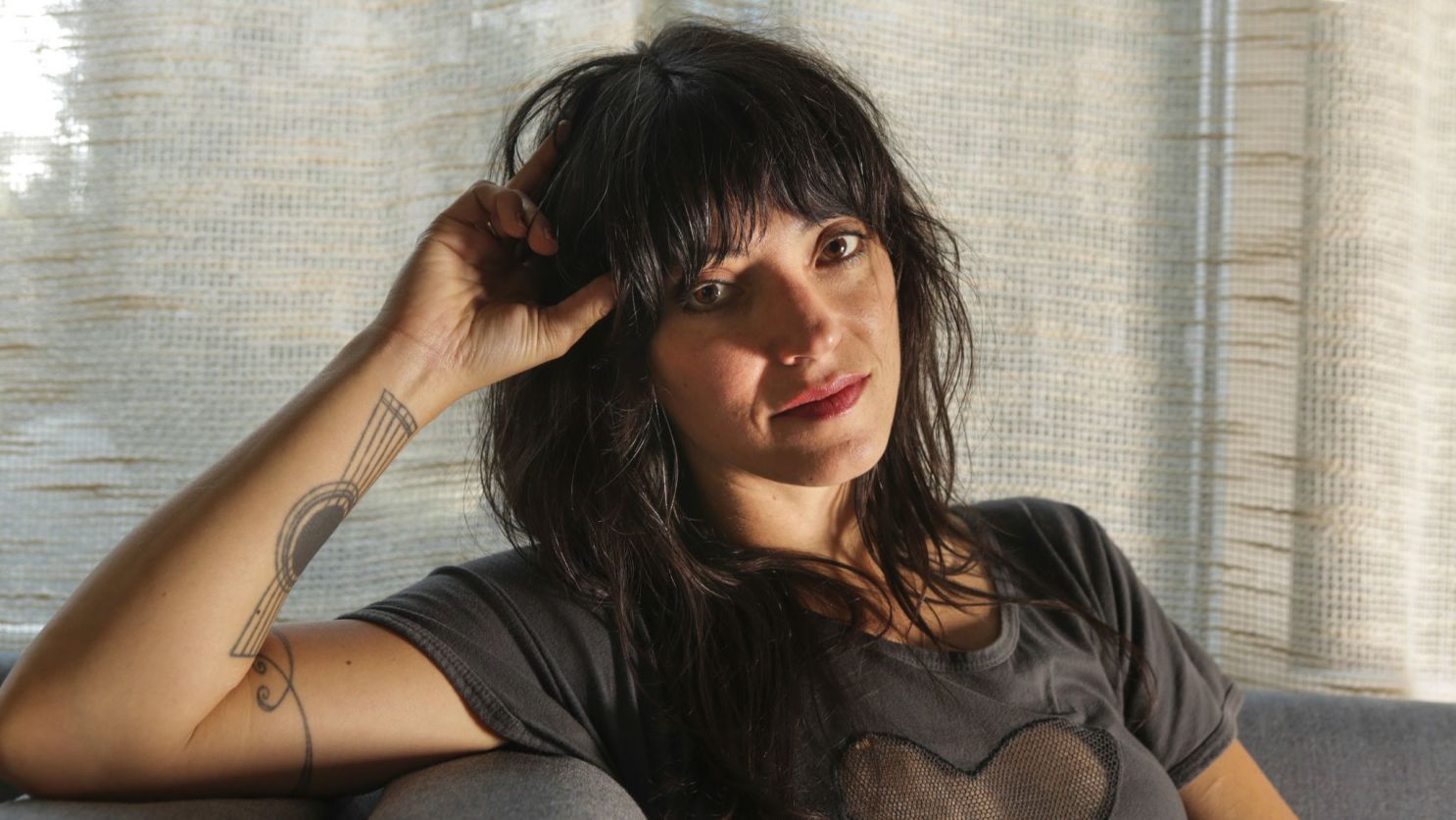 Sharon Van Etten y Josh Homme juntos en un nuevo single Indie Rocks!