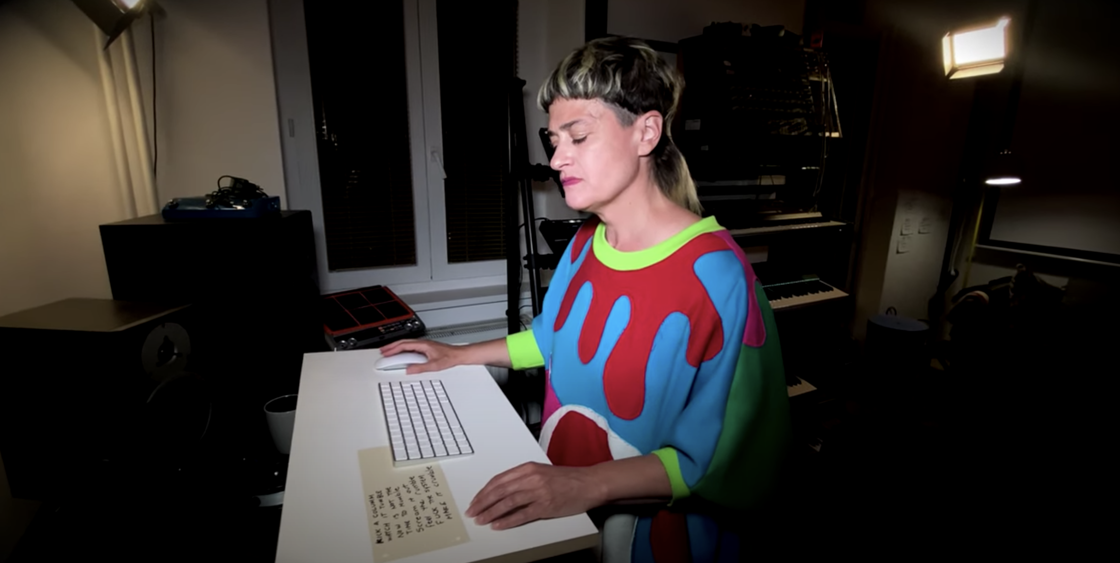 “Flip This” es la nueva canción de Peaches