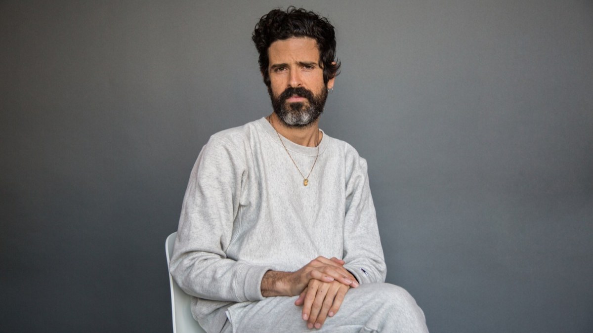 Devendra Banhart versiona “Franklin's Tower” de Grateful Dead