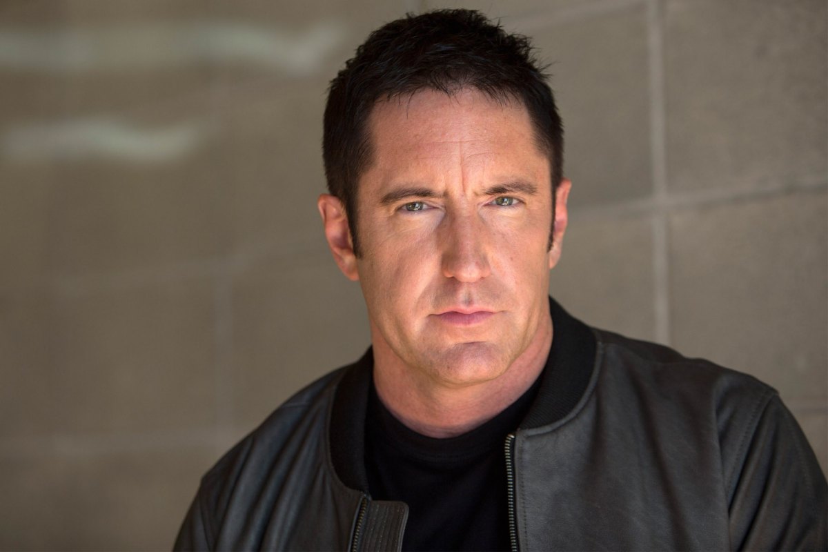 Trent Reznor celebra su galardón en los Golden Globes 2021
