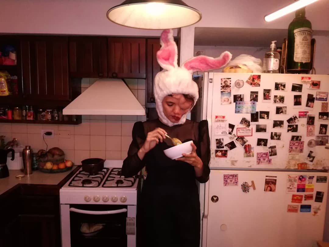 Mi Amigo Invencible presenta la película 'Suavemente Entusiasmada'