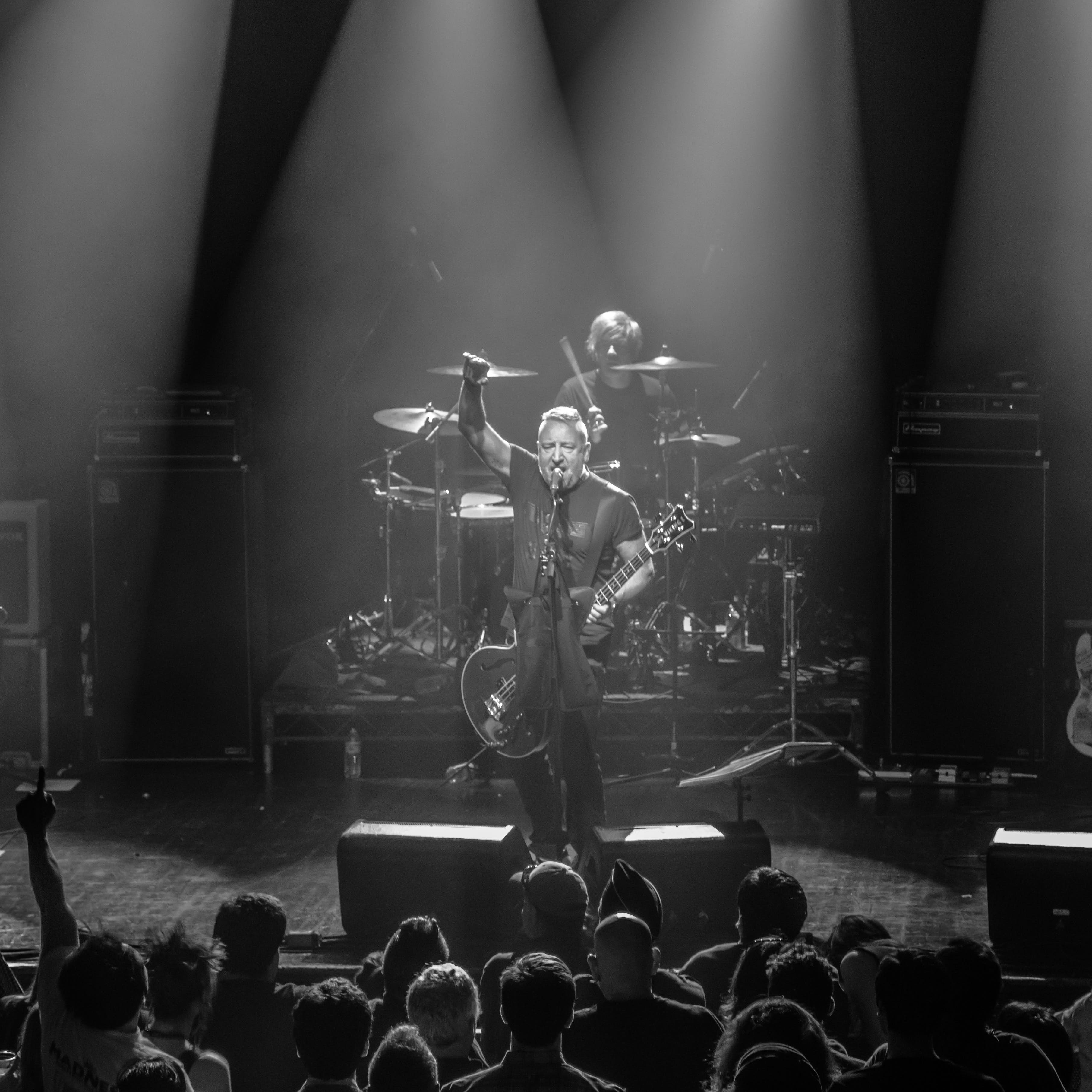 Peter Hook transmitirá concierto sucedido en México