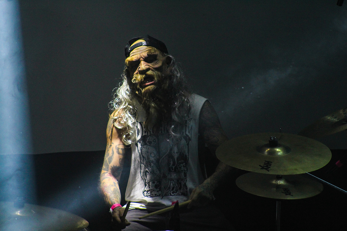 Asiste a la Drum Master Class con Leo Padua de Los Viejos