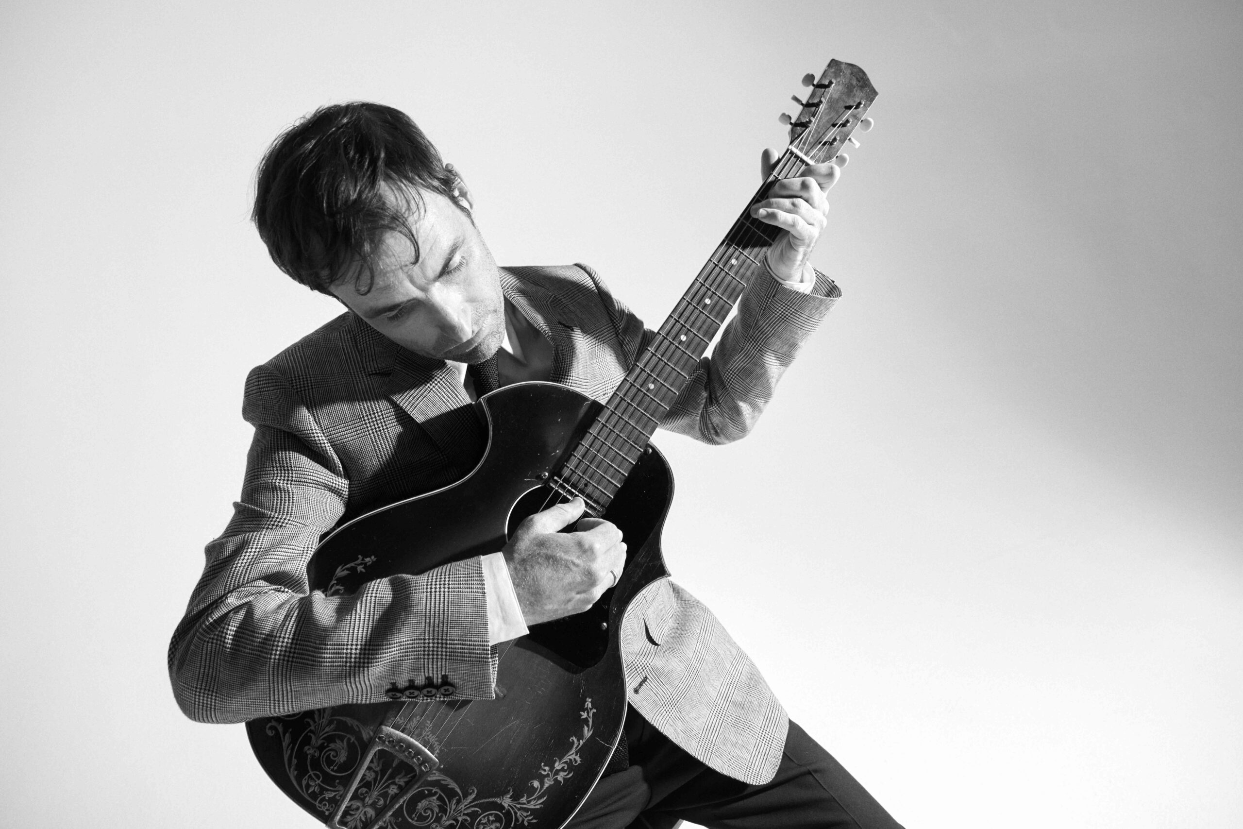 Andrew Bird anuncia su nuevo álbum, 'Outside Problems'