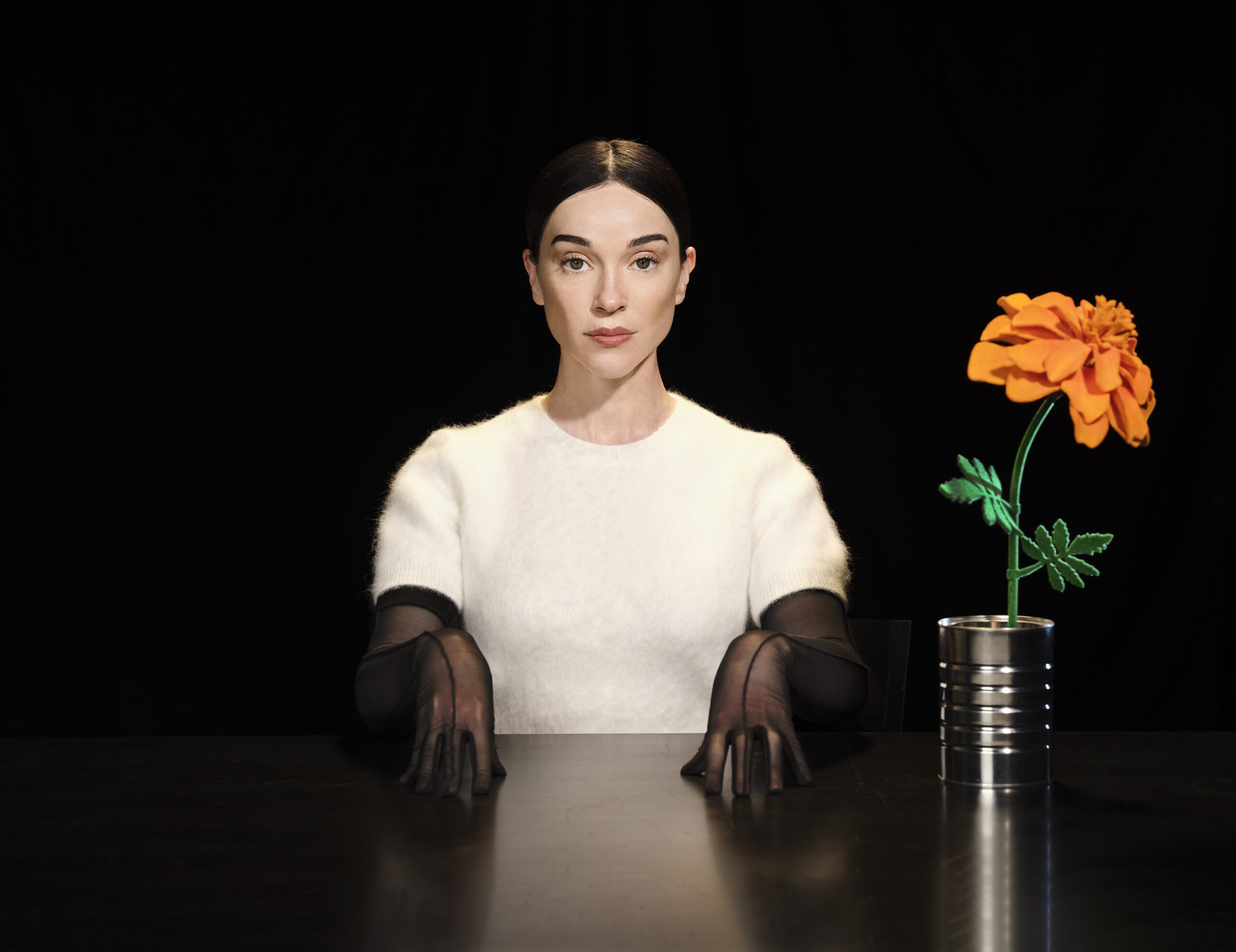 “Broken Man”, lo nuevo de St. Vincent