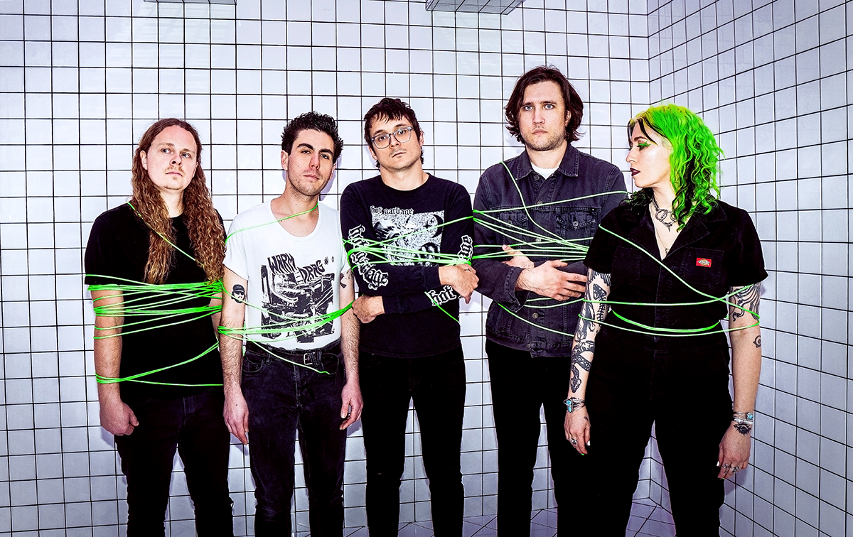 Hablando de: Frankie and the Witch Fingers