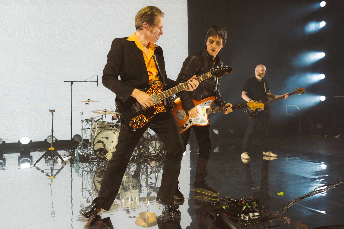 Franz Ferdinand comparte canciones en colaboración con Johnny Marr y Master Peace