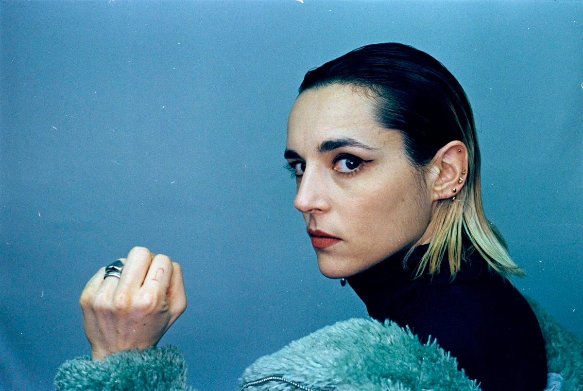 “Obsession”, lo nuevo de Jehnny Beth