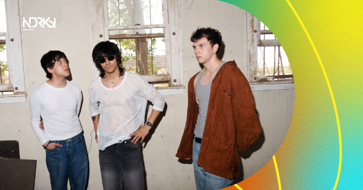 Entrevista con late night drive home