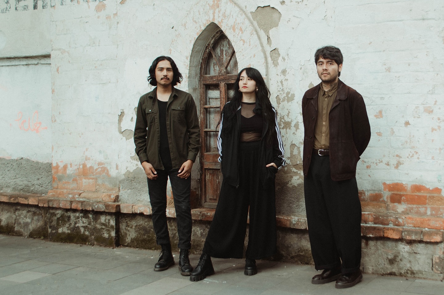 Mirror Revelations llega con “Liberar”