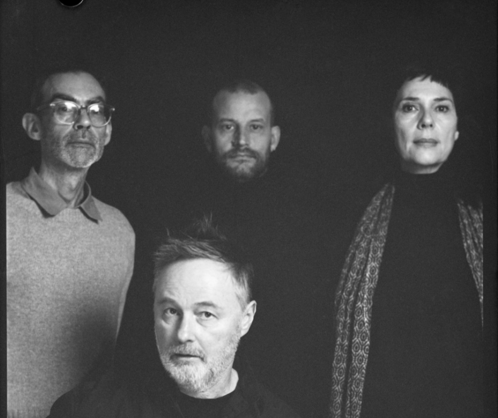 Stereolab estrena sencillo doble