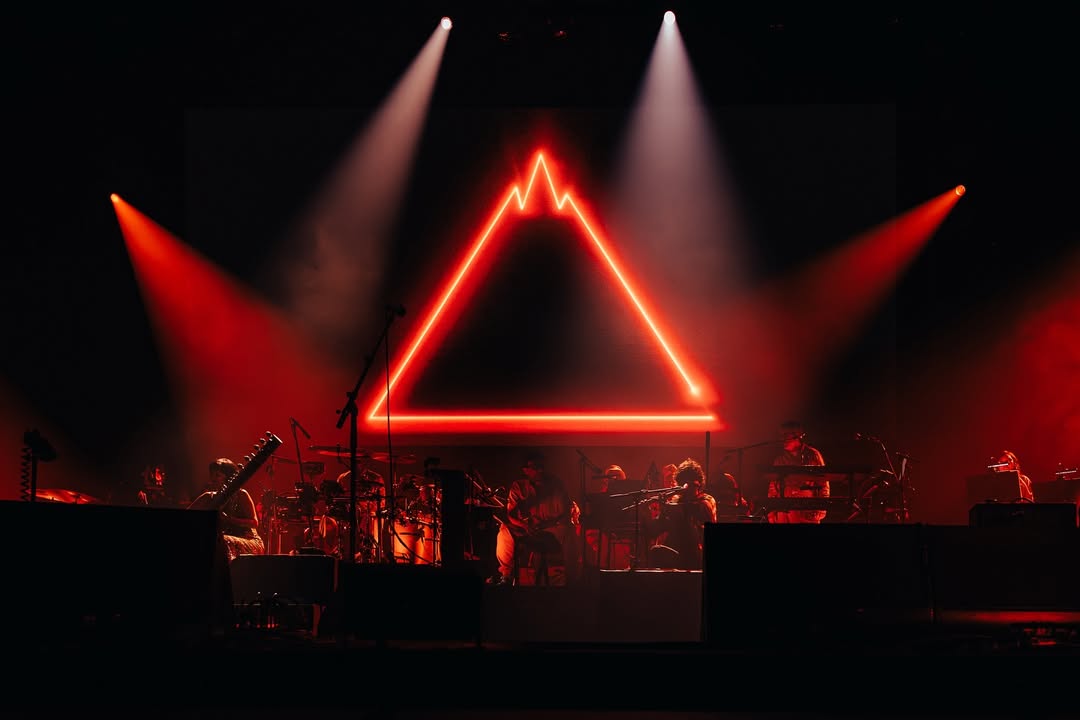 Gorillaz reveló su nuevo álbum en un show en vivo