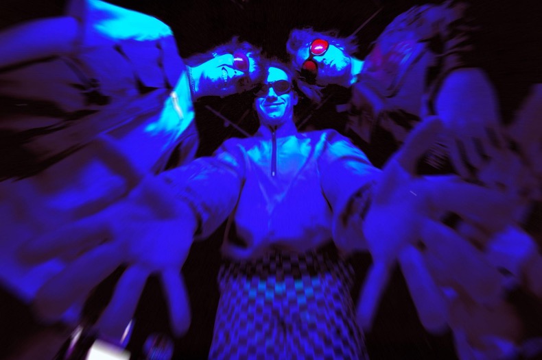 Machine Girl anuncia disco y estrena “Rabbit Season”