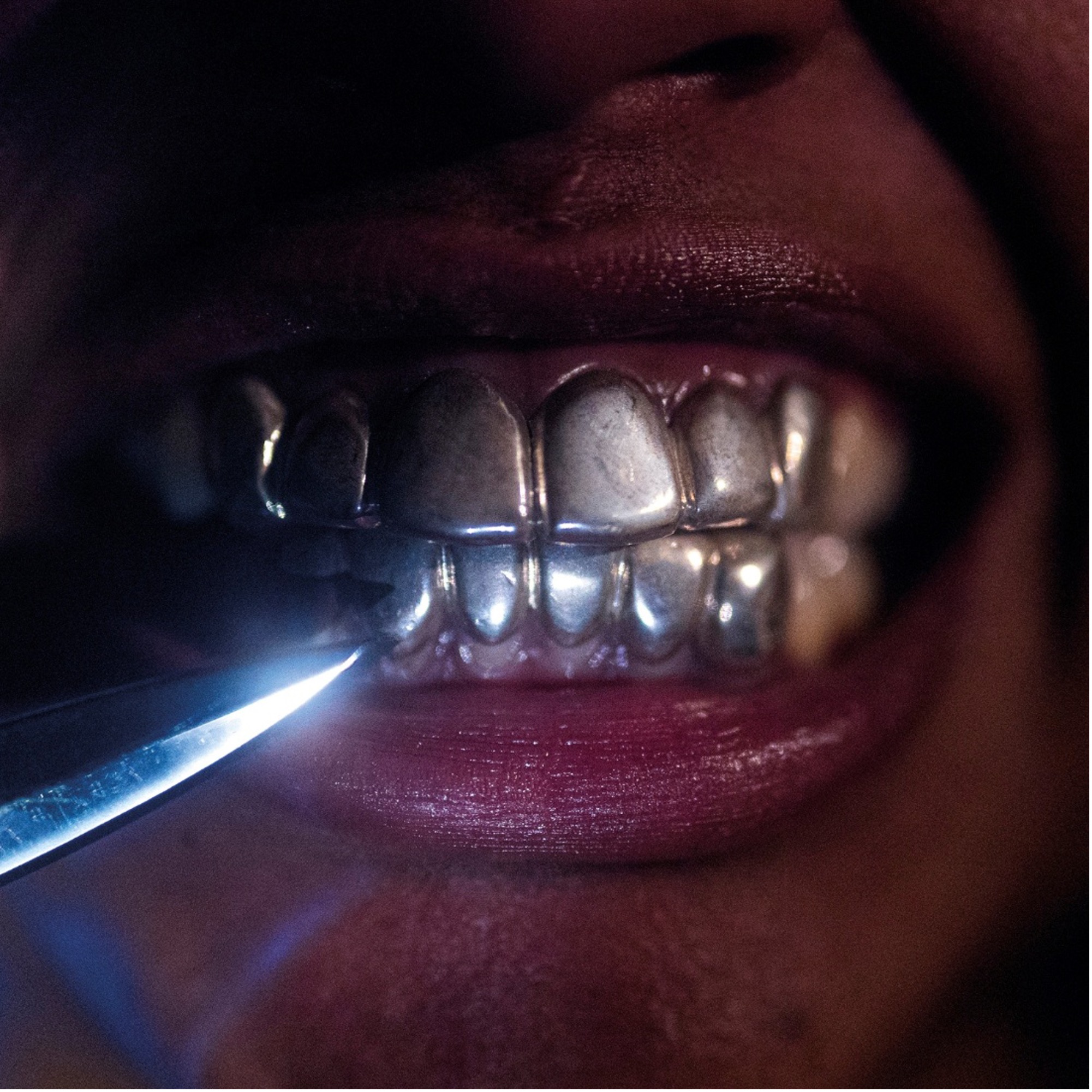 8dfbdffc ea25 7e89 0752 e24cb50e8d40