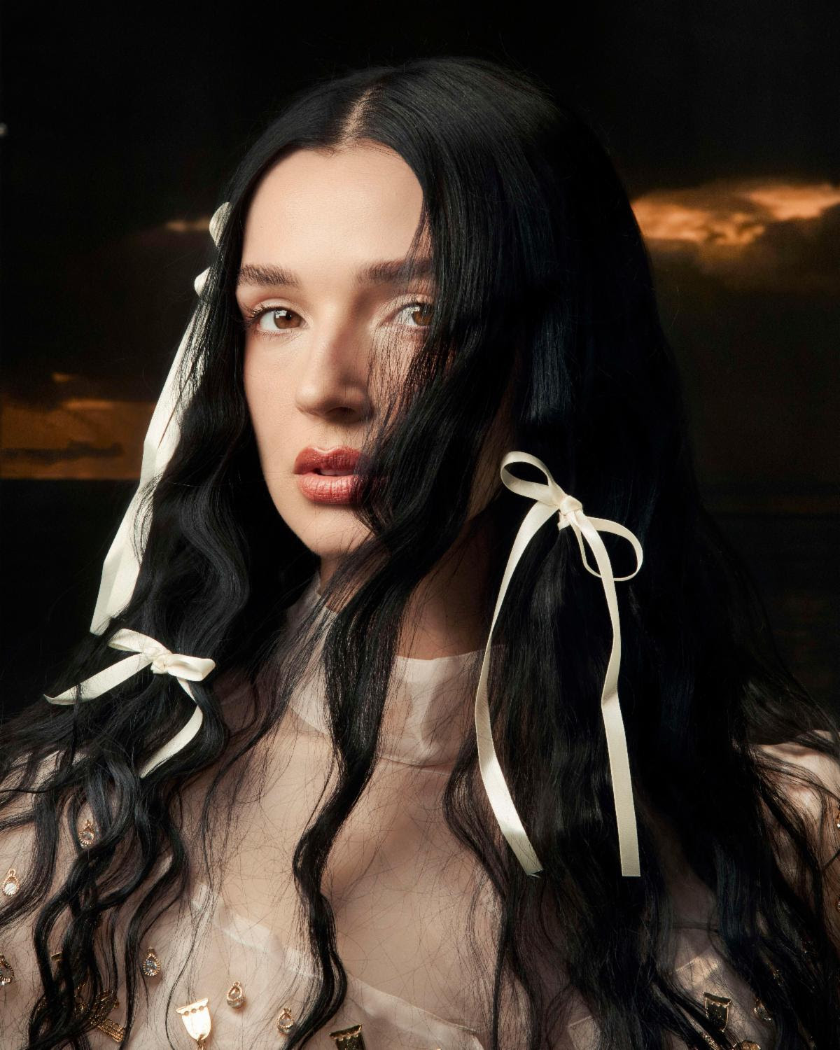 Poppy estrena “Unravel