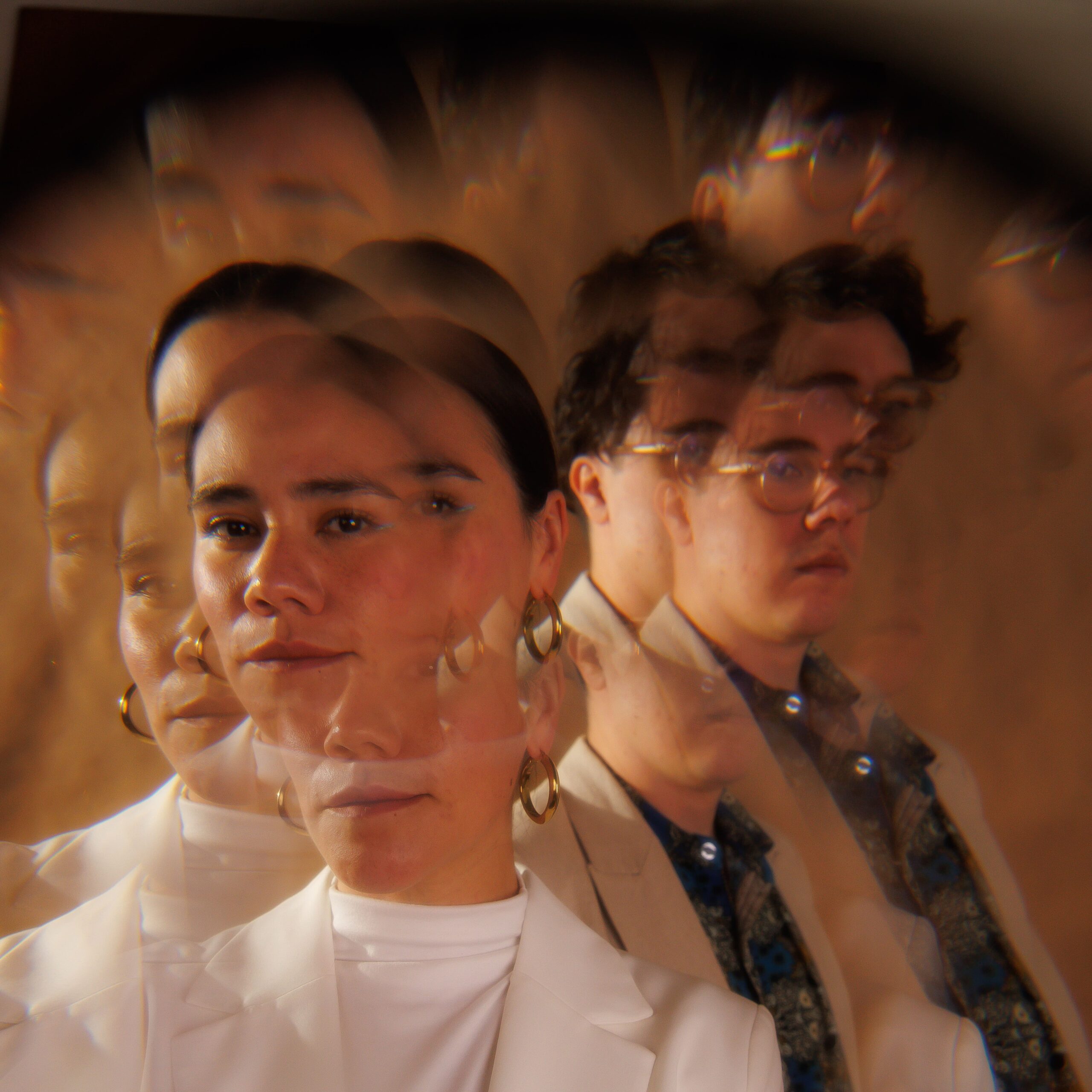 Sotomayor regresa con nuevo disco