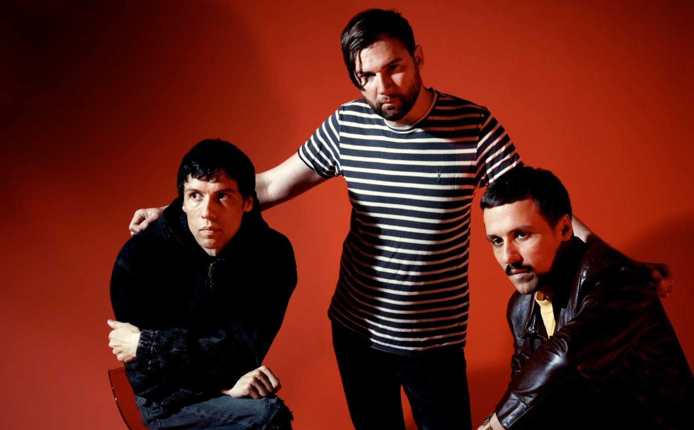 “A Point Too Hard To Make”, lo nuevo de The Cribs