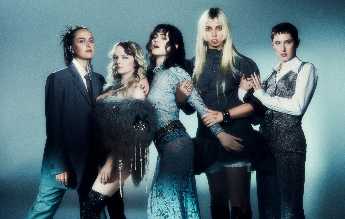 The Last Dinner Party presenta su nuevo sencillo “Second Best”