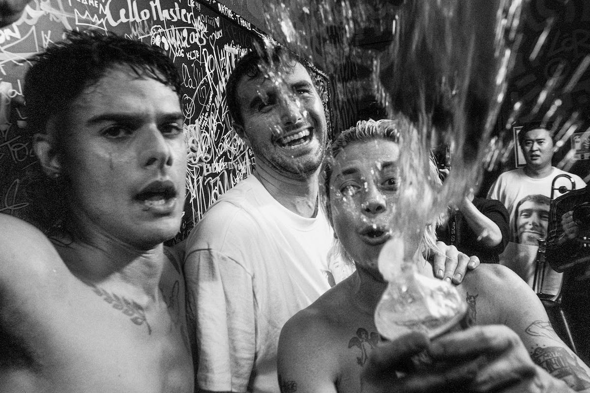 Fred again.. une fuerzas con  CA7RIEL & Paco Amoroso en “Beto’s Horns”