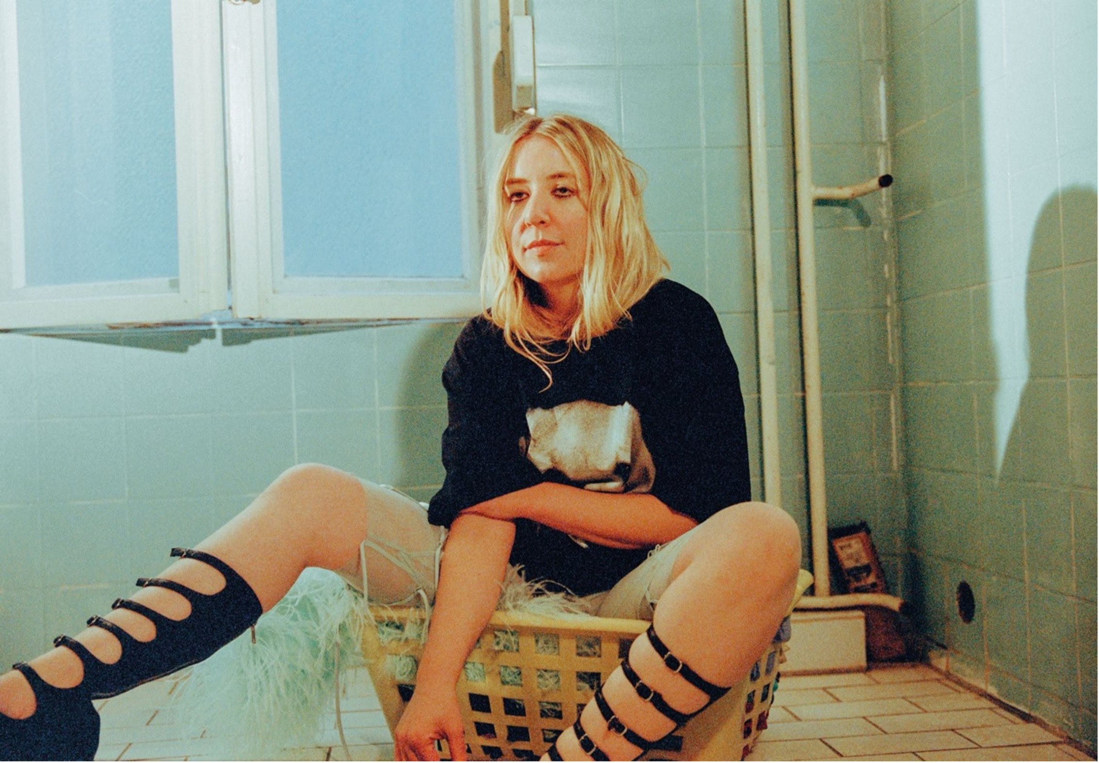 Austra estrena “Fallen Cloud”