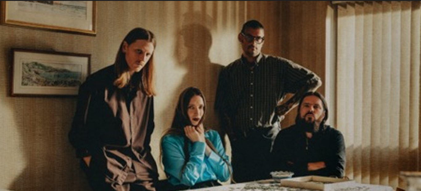 Dry Cleaning llega con “Let Me Grow and You’ll See The Fruit”