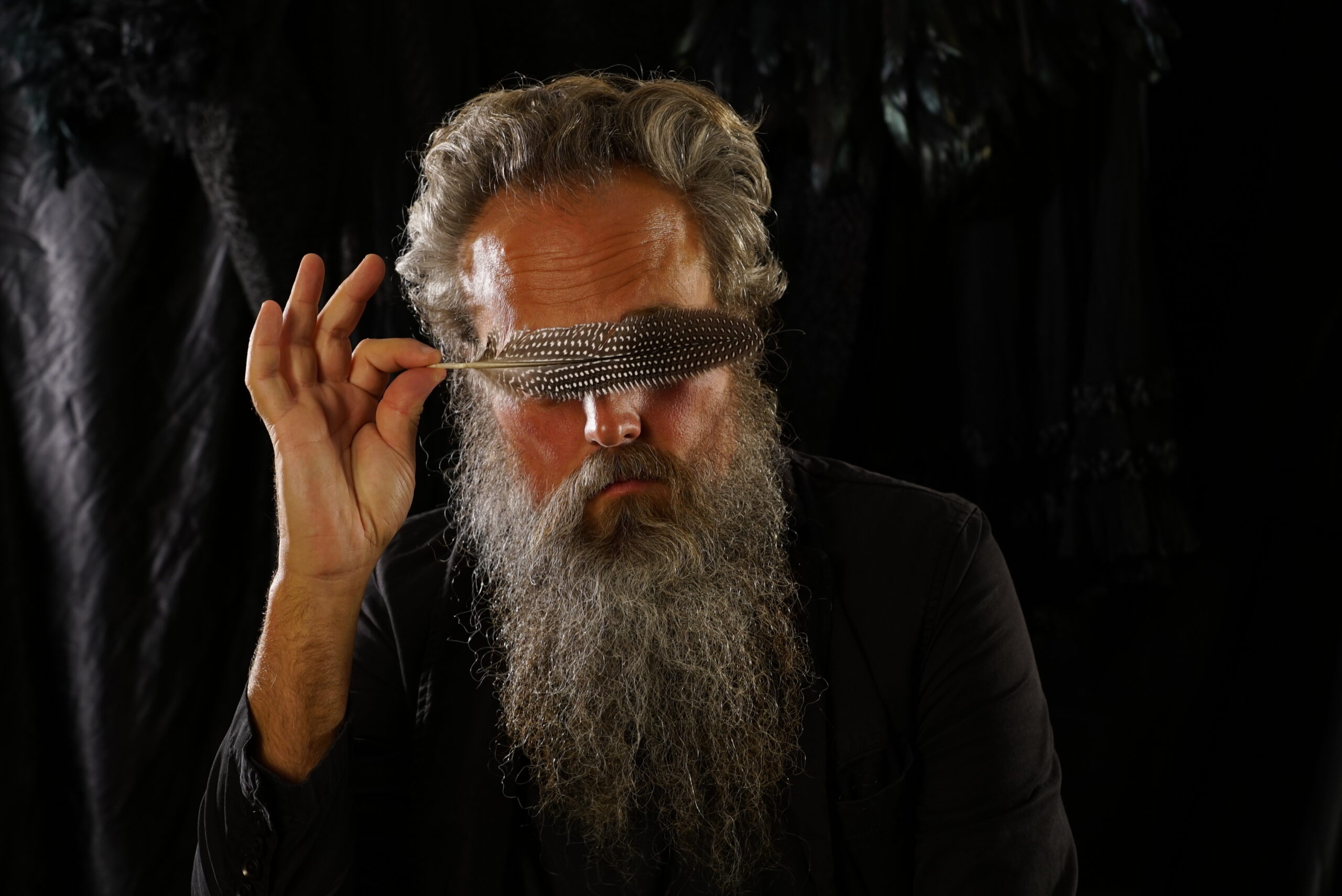 Iron & Wine anuncia ‘Hen’s Teeth’ y estrena “In Your Ocean”