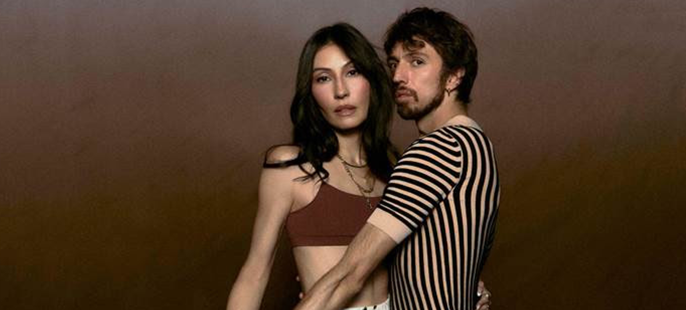 Esteman y Daniela Spalla estrenan “Piensa en Mí”