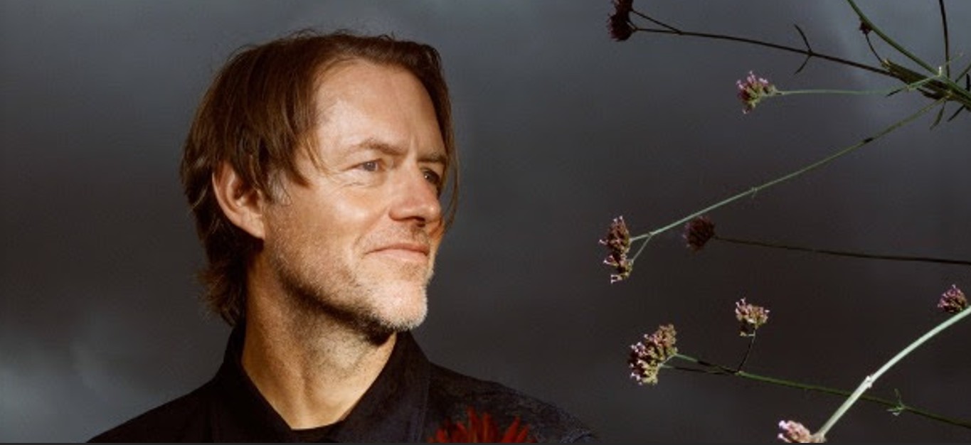 Ed O'Brien anuncia 'Blue Morpho', su nuevo álbum