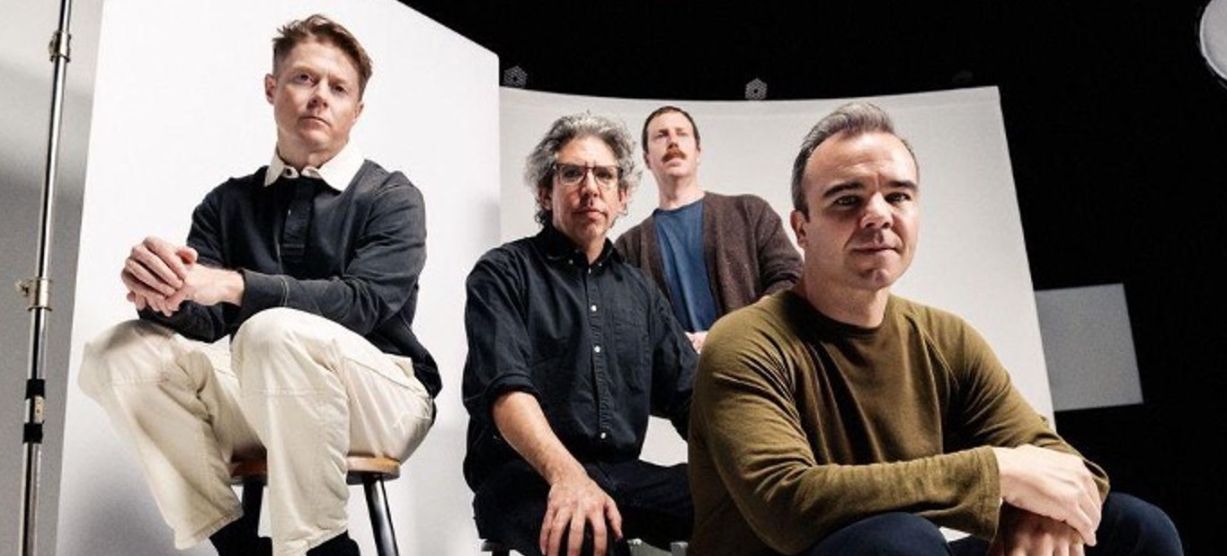 Future Islands celebra 20 años con ‘From a Hole the Floor to a Fountain of Youth’