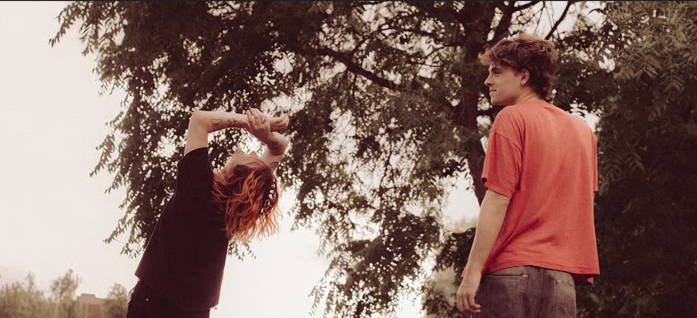 Royel Otis vuelve con “Sweet Hallelujah”