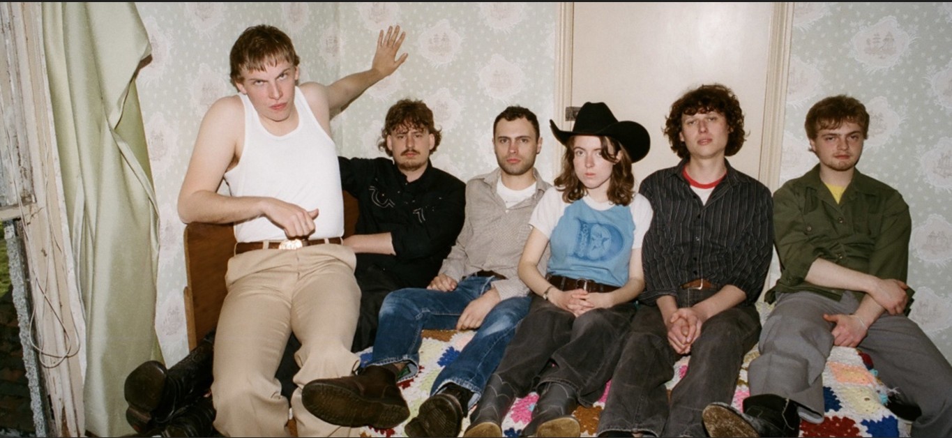 Fat Dog llega con “Go Fuck Urself”
