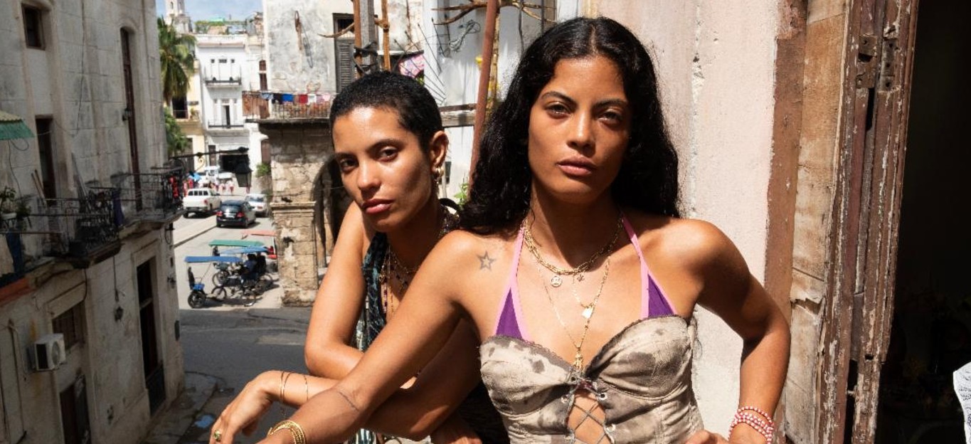 Ibeyi regresa con “Aset”