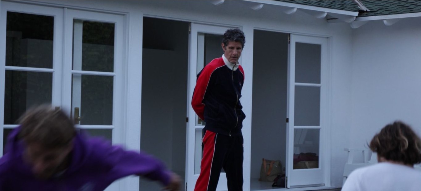Mike D anuncia disco y estrena “True Colors”