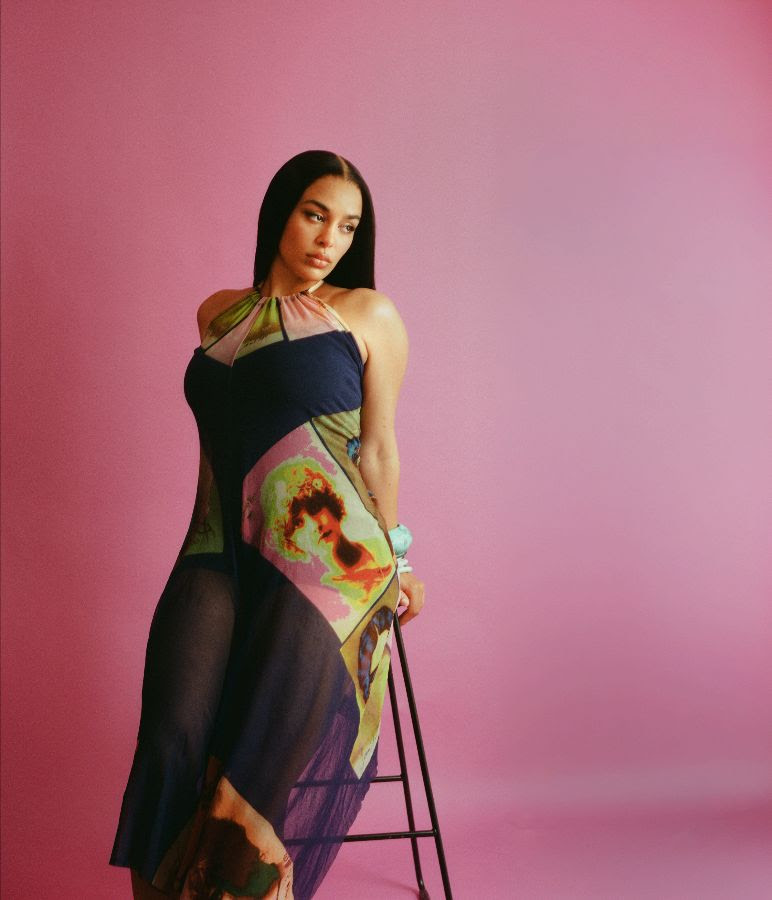 Jorja Smith anuncia su tercer álbum, 'What Are The Odds.'