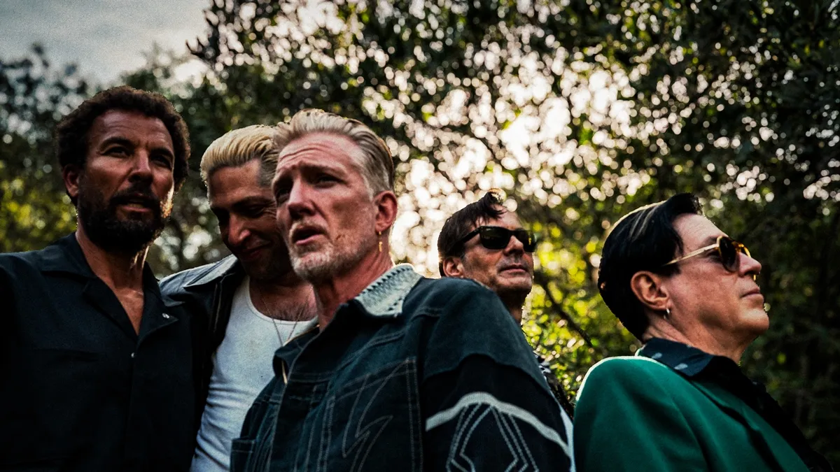 “Easy Street”, lo nuevo de Queens Of The Stone Age