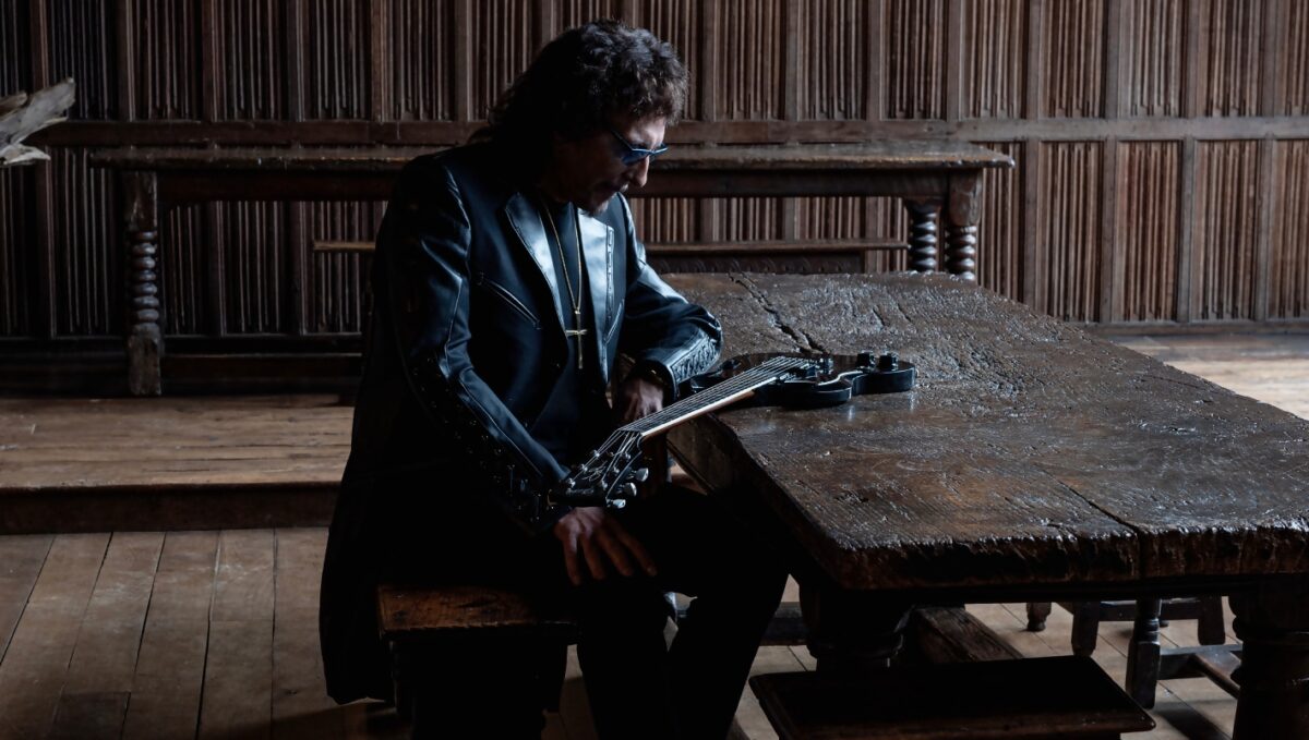 Tony Iommi anuncia 'From The Dark', su nuevo disco