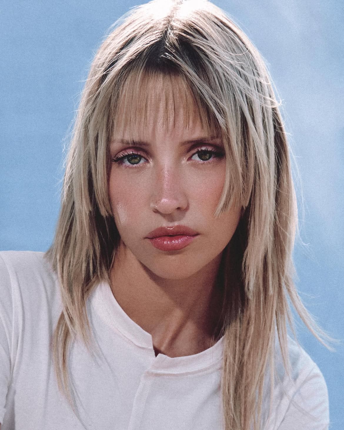 Angèle presenta “Une seule vie” y anuncia su nuevo disco