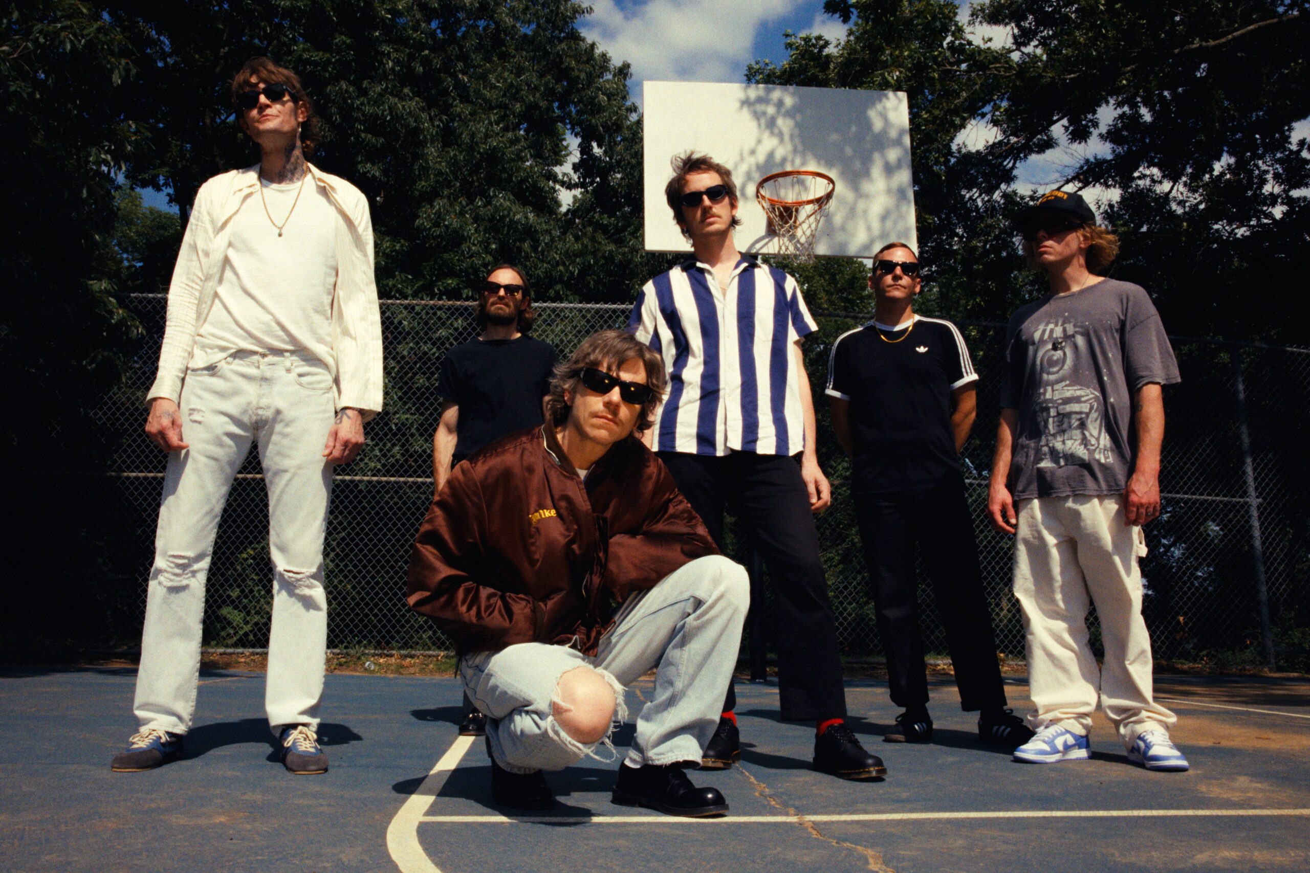 Cage The Elephant explora el renacer con “Dying In Reverse”