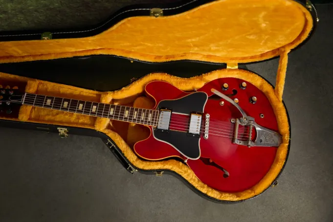 Cerati gibson (4)