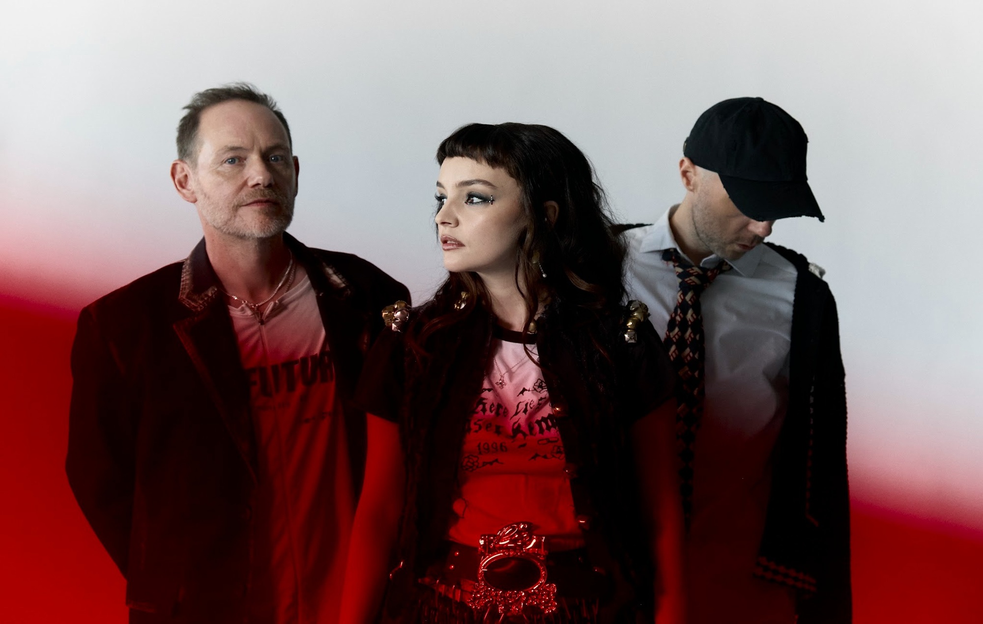 Chvrches regresa con “Roses”