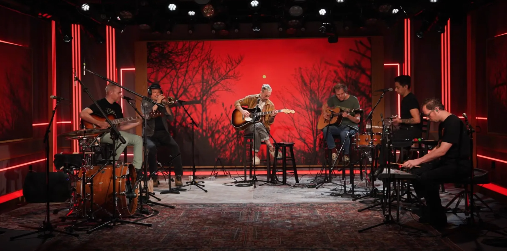 American Football reinterpreta “Boys Don’t Cry” de The Cure