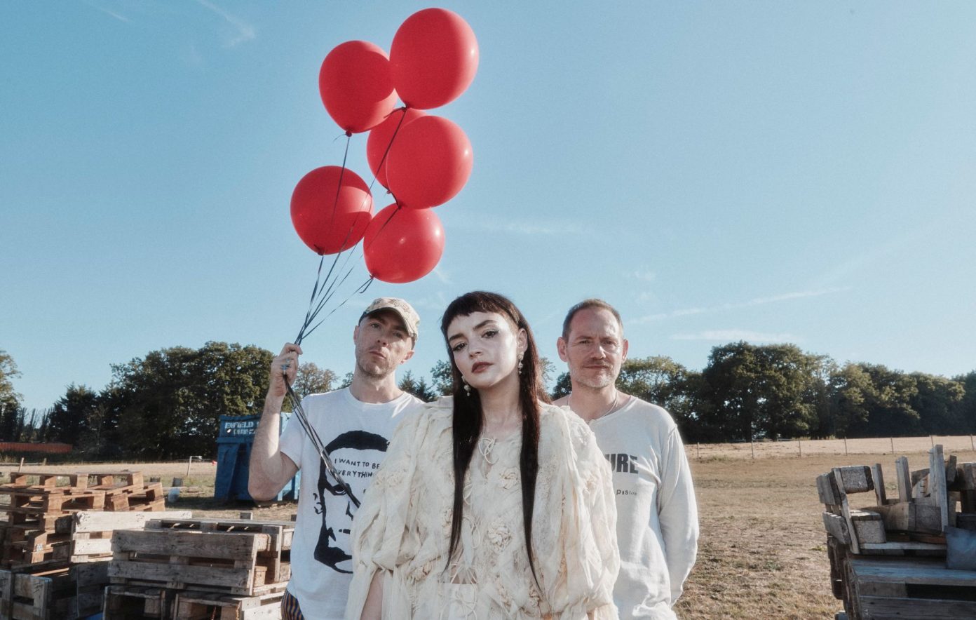 CHVRCHES regresa con 'All the King’s Men', su nuevo álbum