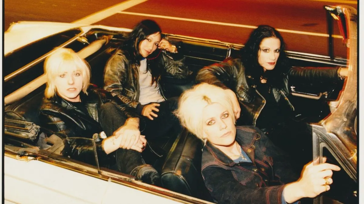 “Loma Linda”, lo nuevo de L7